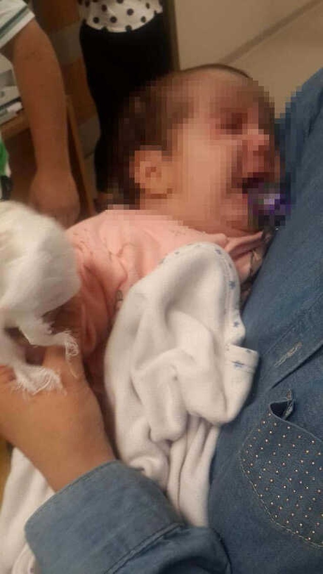 'Hastanede Parmağı Kesilen <a class='keyword-sd' href='/bebek/' title='Bebek'>Bebek</a>' Olayına İnceleme Başlatıldı