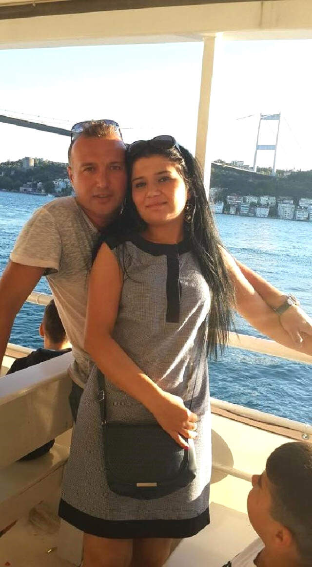 Cinnet Getiren Koca, Karısını Vurup İntihar Etti