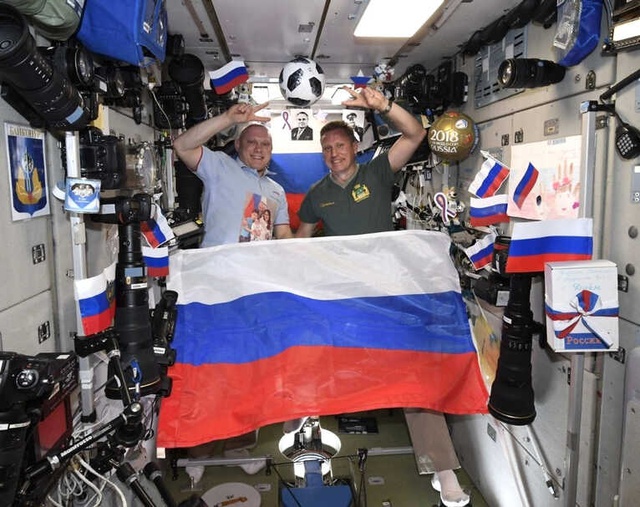 Rus Kozmonot, Dünya Kupasını Uzaydan Takip Ediyor
