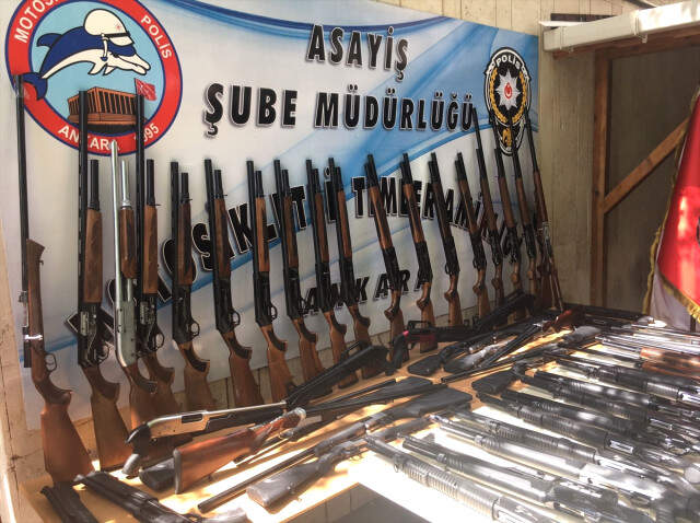 Ankara'da Silah Kaçakçılarına Operasyon Düzenlendi