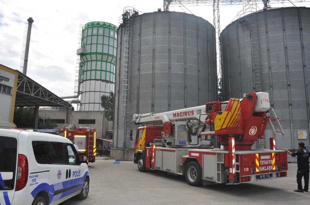 Bursa'da Buğday Silosuna Düşen İşçi Yaşamını Yitirdi