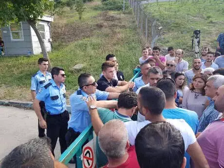 Dilovası'nda Yayılan Kötü Koku Halkı İsyan Ettirdi