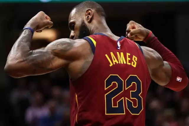 <a class='keyword-sd' href='/lebron-james/' title='Lebron James'>Lebron James</a> Los Angeles Lakers'ta: Nba Yıldızının Bir Dakikalık Gelirini Kazanmak İçin Maaşınızın...