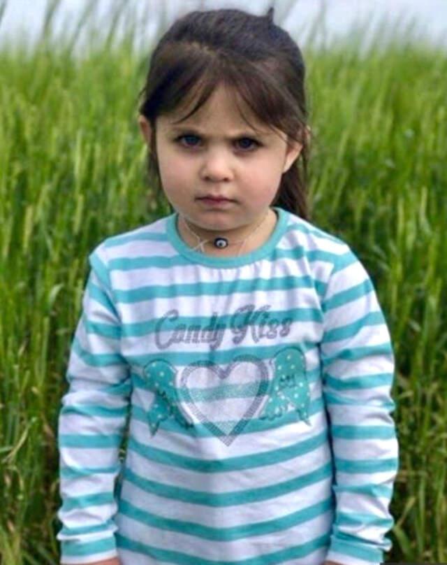4 Yaşındaki Leyla'nın Ölümü Ünlüleri Yasa Boğdu