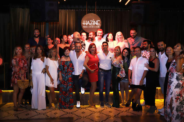 Deniz Seki 'nin Doğum Günü Partisine Ünlü Akını!.. Deniz Seki 'nin Doğum Günü Partisine Ünlü Akını!..