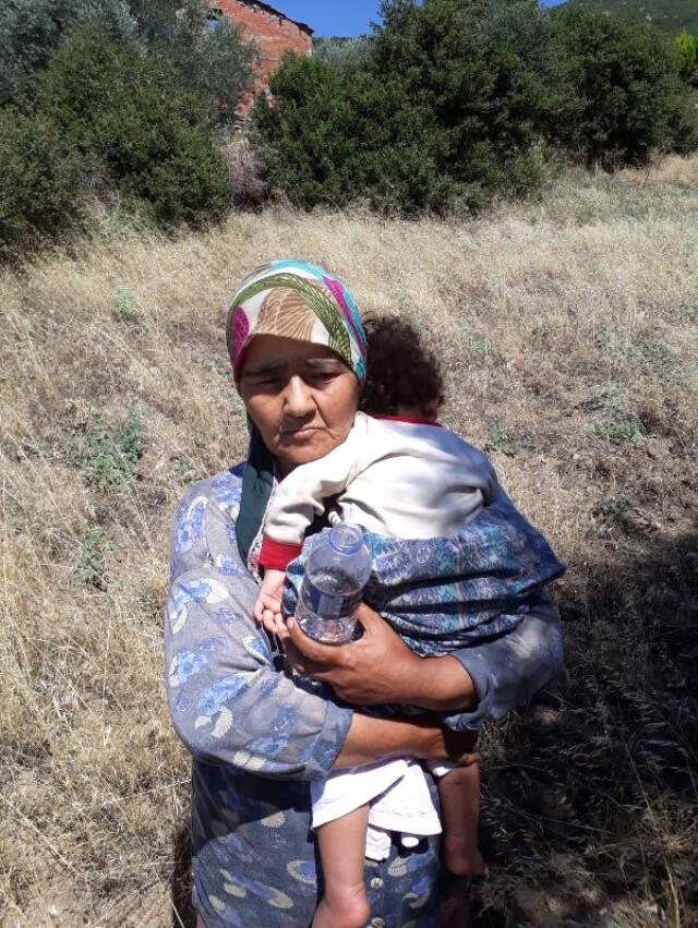 İzmir'de Kaybolan Rüya Bebek Anneannesiyle Birlikte Bulundu