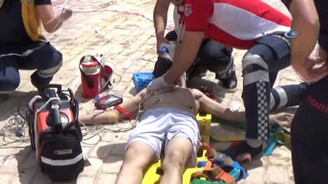 Belediye Başkanının Boğulmaktan Kurtardığı 16 Yaşındaki Genç Yaşam Mücadelesini Kaybetti