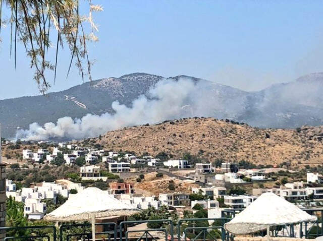 Bodrum'daki Yangın Tehdidi Nedeniyle Çevredeki Evler Boşaltıdı