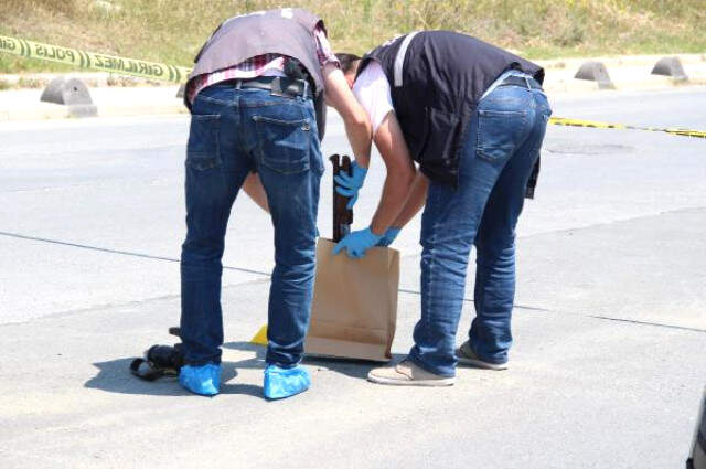 Cinnet Geçiren Adam Mezarlıkta Eşi ve Kayınbiraderini Vurdu