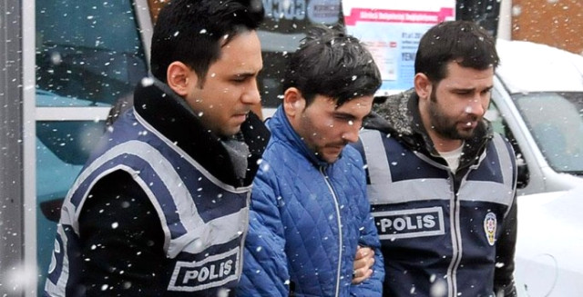 Eniştesini Bıçaklayan CHP'li Milletvekilinin Kardeşi 4 Yıl 2 Ay Hapis Cezasına Çarptırıldı