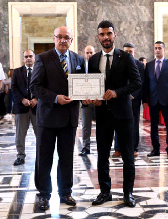 Kenan Sofuoğlu, Milletvekili Maaşını Hayır İşlerinde Kullanacak