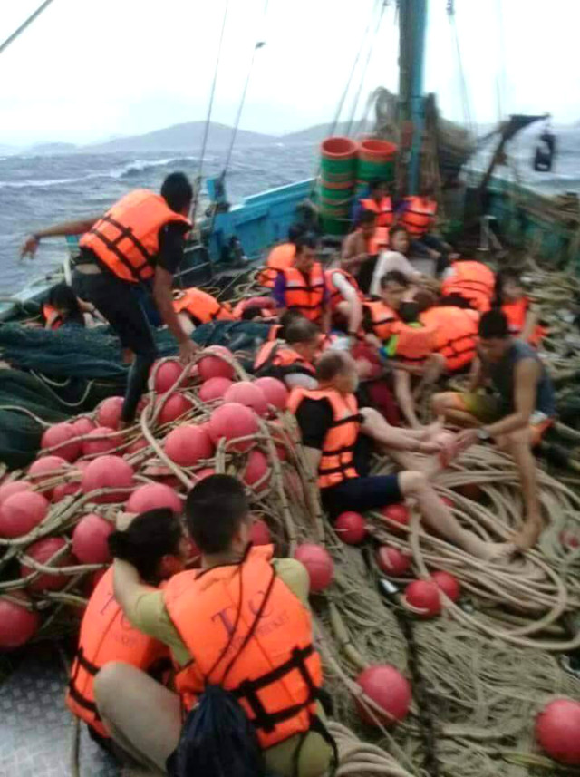 Tatil Cennetinde Facia! Phuket Adası'nda 2 Turist Teknesi Battı: Onlarca Kişi Kayıp