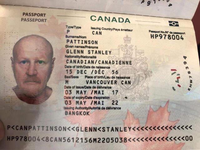 Aç Kalan Köpek, Ölen Sahibinin Suratını ve Göğsünü Yedi