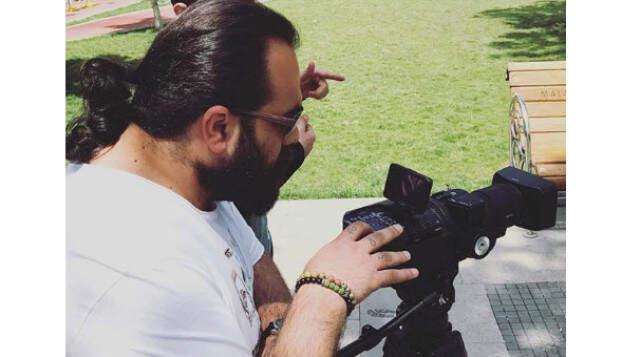 Malatya'da Düğün Fotoğrafçısı Çocuk Gelini Görünce Damadı Dövdü Malatya'da Düğün Fotoğrafçısı Çocuk Gelini Görünce Damadı Dövdü