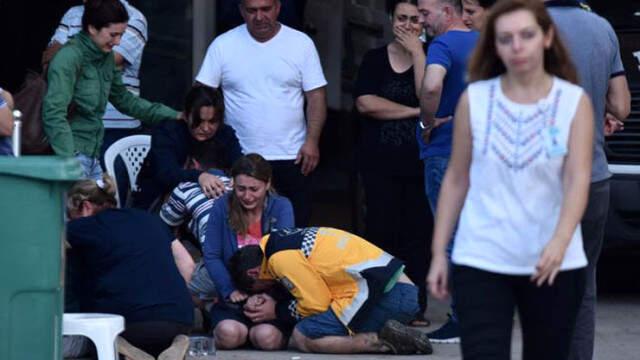 Tekirdağ'daki Tren Kazası Sonrası Morg Önünde Acı Bekleyiş Devam Ediyor