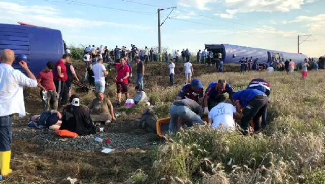 Ülkeyi Yasa Boğan Tren Kazasının Yaşandığı Bölgeden İlk Gündüz Görüntüleri Geldi
