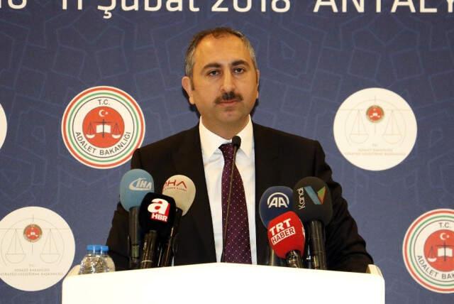 Yeni Kabinenin Adalet Bakanı Abdülhamit Gül Kimdir? Yeni Kabinenin Adalet Bakanı Abdülhamit Gül Kimdir?