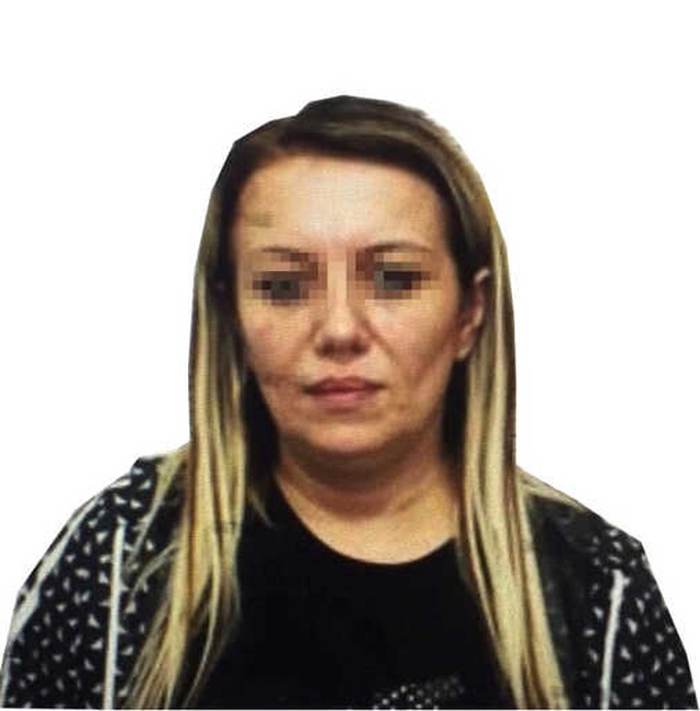 Operasyonda Yakalanan Kadınları, Evlilik Vaadiyle Kandırıp Köpeklerle Tehdit Ederek Fuhuş Yaptırmışlar!