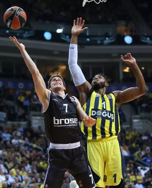 Fenerbahçe Doğuş, Jason Thompson'la Yollarını Ayırdı