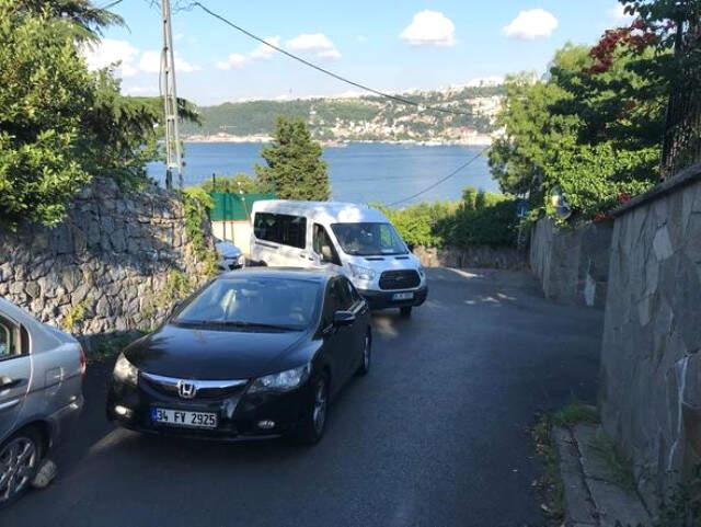 Suç Örgütü Lideri Adnan Oktar Gözaltına Alındı! İşte ilk görüntüler Suç Örgütü Lideri Adnan Oktar Gözaltına Alındı! İşte ilk görüntüler