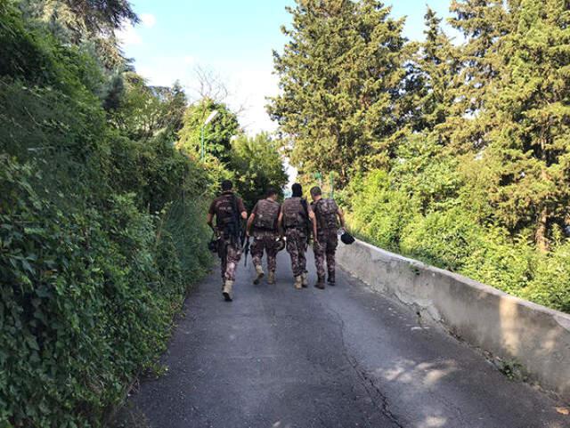 Suç Örgütü Lideri Adnan Oktar Gözaltına Alındı! İşte ilk görüntüler Suç Örgütü Lideri Adnan Oktar Gözaltına Alındı! İşte ilk görüntüler