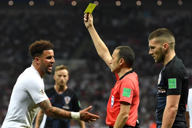 Dünya Kupası 2018: Yarı Finalde Hırvatistan'a Elenen İngiltere'de Cüneyt Çakır Öfkesi