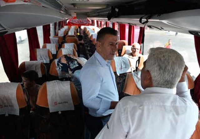 Gurbetçi Kadın, Hırsızlık Yaptığı Ortaya Çıkan Muavine Verdiği Bahşişi Geri Aldı