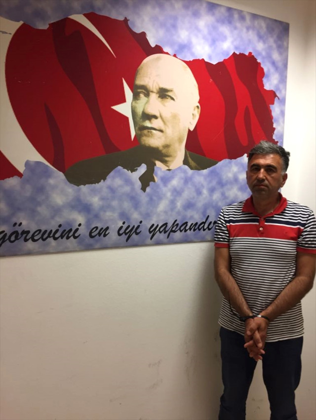 MİT, İki Üst Düzey FETÖ'cüyü Türkiye'ye Getirdi