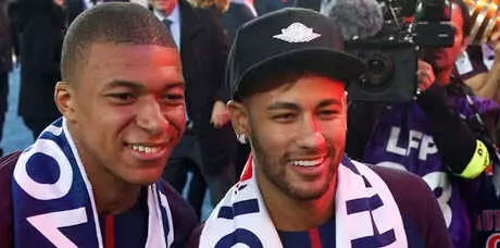 Neymar ile Mbappe Arasında Donatello Krizi Çıktı