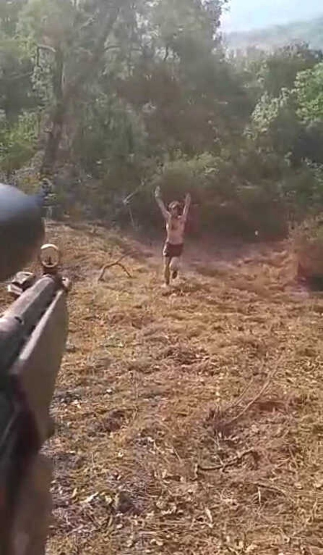 Bitlis'te, Teröristin Nefes Kesen Yakalanma Anı Kamerada!