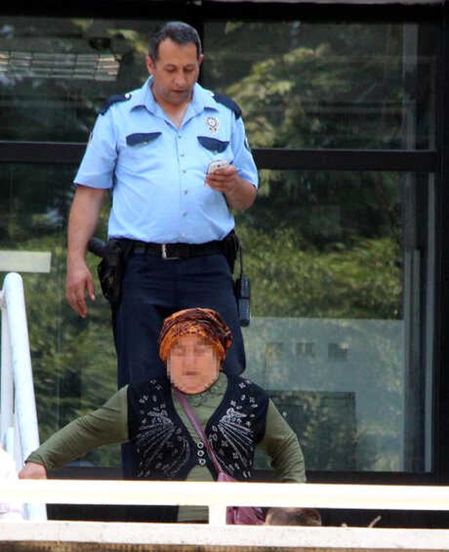 Kayınvalidesinin Yemeğine Deterjan Döken Gelin Mahkemelik Oldu