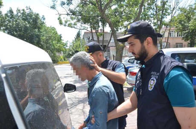 Engelli Kıza Önce Mahallede Sonra Depoda Cinsel İstismarda Bulunan Sapık Kameraya Yakalandı
