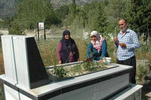 15 Temmuz'da Halka Ateş Etmeyip İntihar Eden Asker Aklandı, Ailesi Şehitlik İstiyor!
