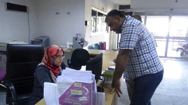 Resmi Kayıtlarda Ölü Olarak Gözüken Talihsiz Adam, Yaşadığını İspat Etmeye Çalışıyor