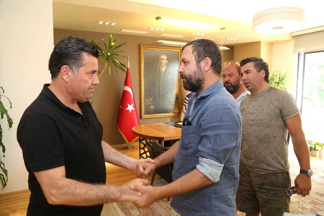 Ünlü Oyuncu Nejat İşler Gümüşlükspor'un Asbaşkanı Oldu