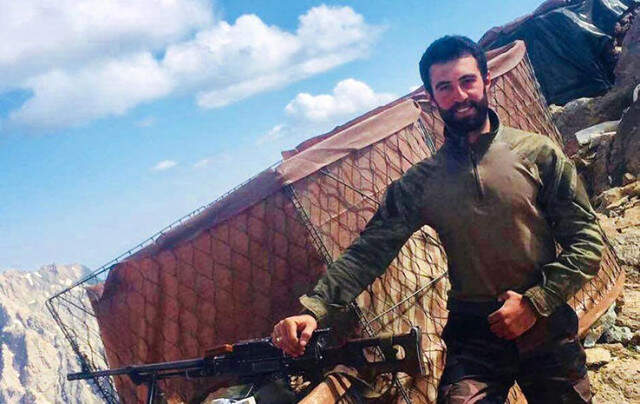 Türk Silahlı Kuvvetlerince Irak Kuzeyindeki Hakurk ve Metina Bölgelerine Düzenlenen Hava... Mehmetçik'in Kanı Yerde Kalmadı! 3 Askerimizi Şehit Eden Teröristler Öldürüldü