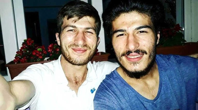 Feci Kazada Otomobil, Uçurumda Asılı Kaldı: Uzman Çavuş, Kardeşi ve Kuzeni Hayatını Kaybetti!