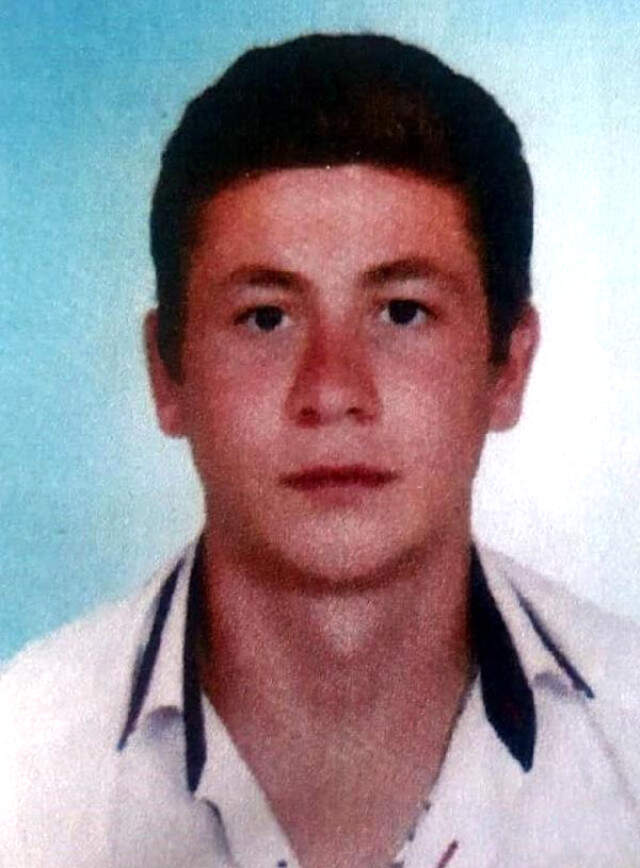 Cani Koca, Düğün Sabahı Eşini 16 Yerinden Bıçaklayarak Öldürdü Aldatıldığını İddia Eden Cani Koca, Düğün Sabahı Eşini 16 Yerinden Bıçaklayarak Öldürdü