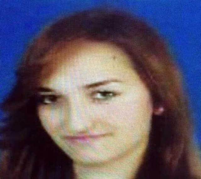 Evinde Ölü Bulunan Kadın Polisin, Eşiyle Kavga Edip İntihar Ettiği Ortaya Çıktı