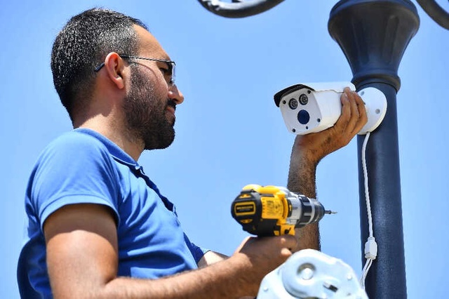 Başkent'te Parklara <a class='keyword-sd' href='/guvenlik-kamerasi/' title='Güvenlik Kamerası'>Güvenlik Kamerası</a> Yerleştirildi! 24 Saat Gözetim Başladı