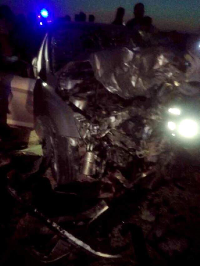 Şanlıurfa'da Feci Kaza! İki Otomobil Birbirine Girdi: 2 Ölü, 2 Yaralı Şanlıurfa'da Feci Kaza! İki Otomobil Birbirine Girdi: 2 Ölü, 2 Yaralı