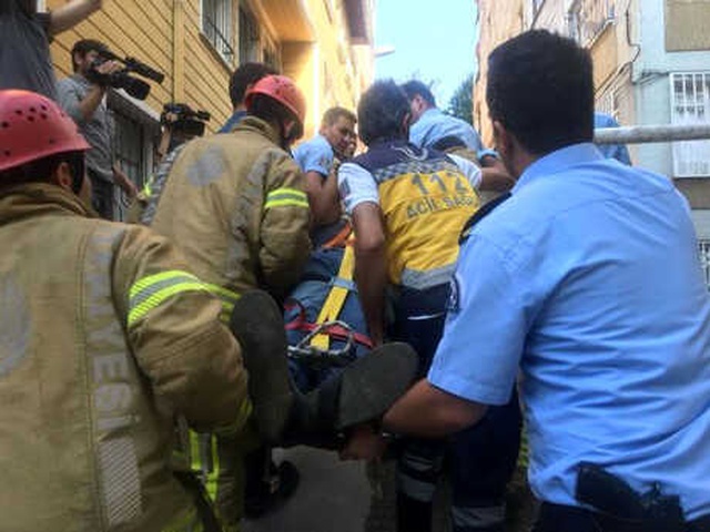 Beşiktaş'ta Arap Turist 4. Kattan Beton Zemine Çakıldı