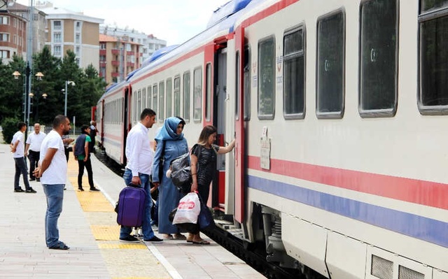 Doğu Ekspresi'ne Yoğun İlgi Yazın da Devam Ediyor