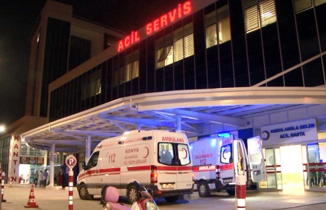 Düğün Dönüşü Pompalı Tüfekle Oynayan Çocuk, Kazara Arkadaşını Kalçasından Yaraladı!