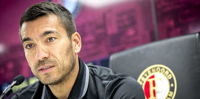 Feyenoord Hocası Bronckhorst, Fenerbahçe Maçına Çıkamadı