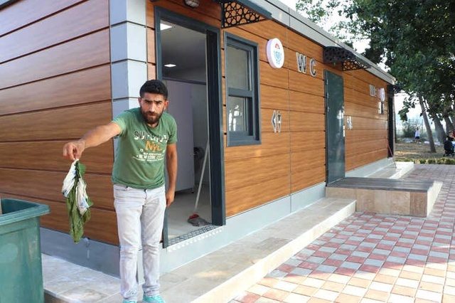 193 Bin TL'ye Yapılan Tuvalet 2 Gün Dayandı