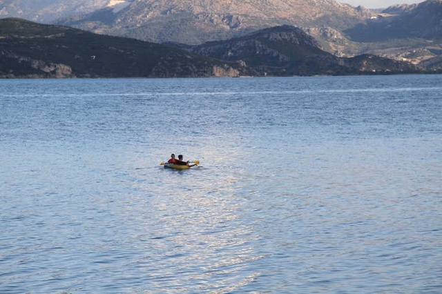 Isparta Eğirdir'de Doluluk Yüzde 100'e Ulaştı, Kasaplarda Et Tükendi