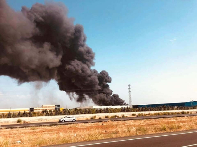 Antalya Organize Sanayi Bölgesi'nde Korkutan Yangın!