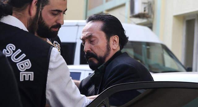 Adnan Oktar Operasyonunda Tutuklananlar Örgütsel Bağların Engellemesi İçin Ayrı Cezaevlerine Sevk Edildi