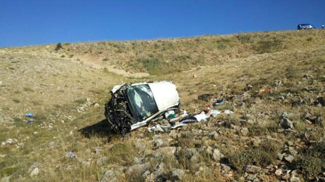 Feci Kazada Hız İbresi 230 Kilometrede Takılı Kaldı Feci Kazada Hız İbresi 230 Kilometrede Takılı Kaldı